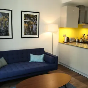 Apartment Twyne House, London