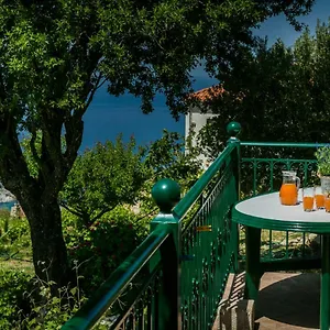 https://apartment-voula-myrtos.kefaloniahotels.net